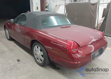 2004 Ford Thunderbird z USA, uszkodzony, nr VIN 1FAHP60AX4Y104924